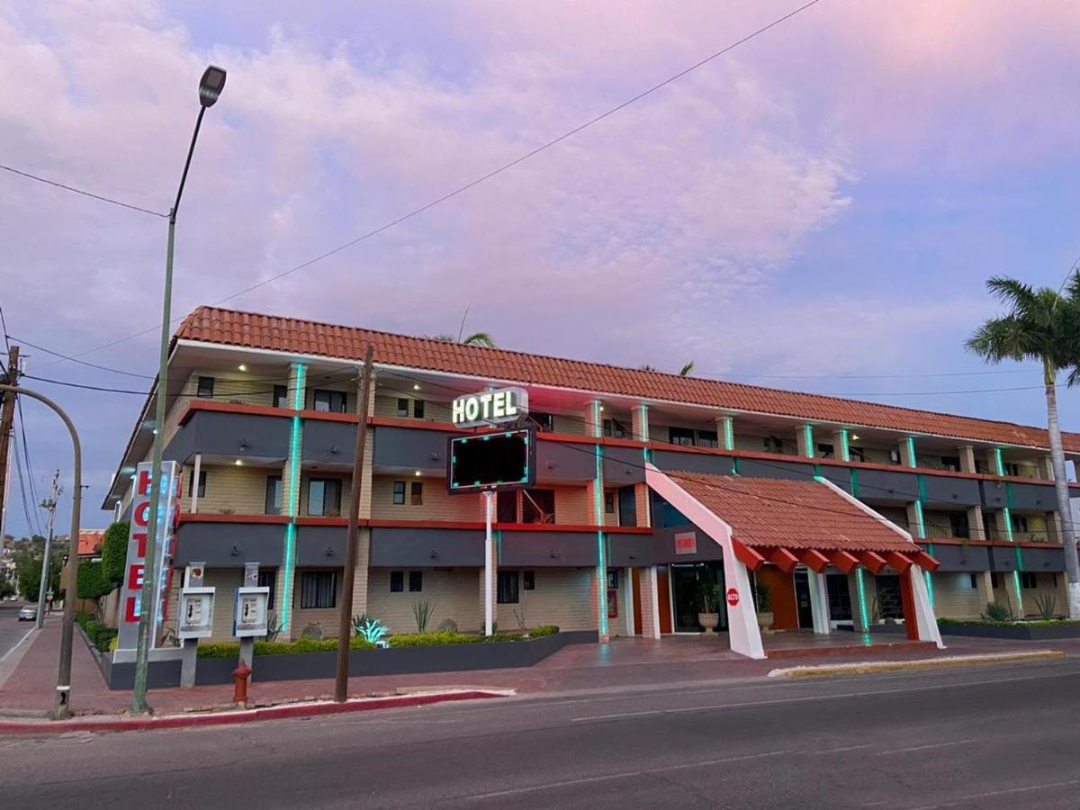 Hotel La Finca Hermosillo Esterno foto